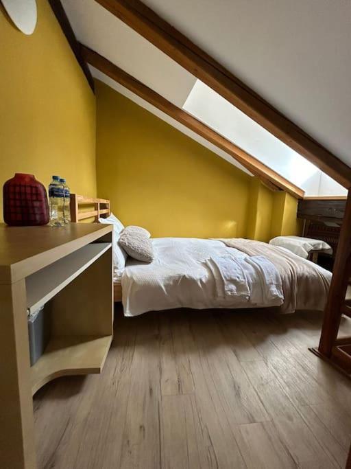 Cozygem Apt 2 Mins Walk Charles Bridge Apartmán *