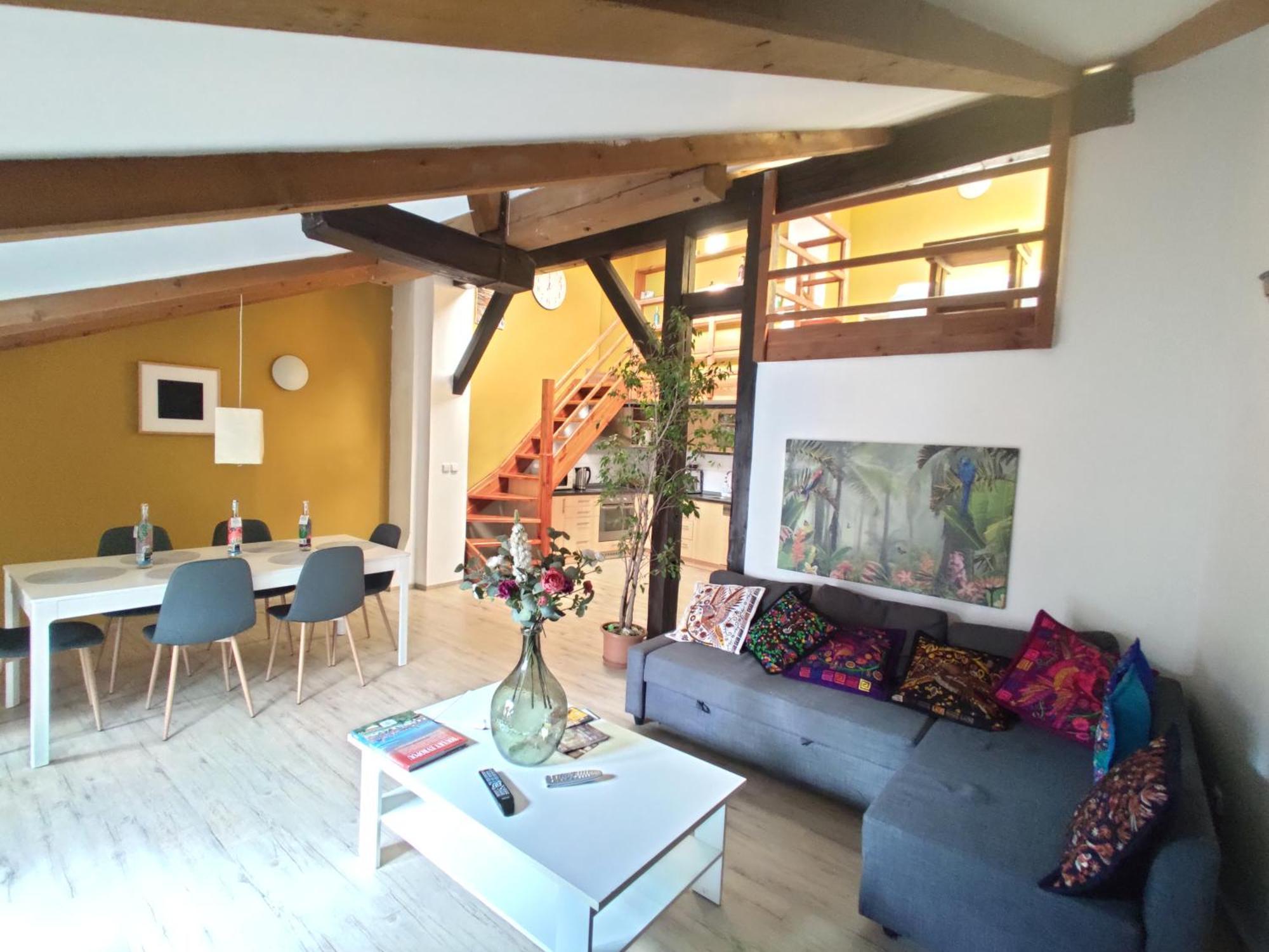 Apartmán Cozygem Apt 2 Mins Walk Charles Bridge